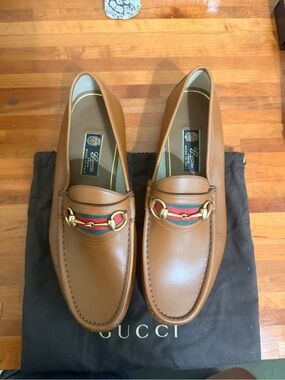 Gucci Tan Leather Como Horsebit Loafers with Green-Red Web